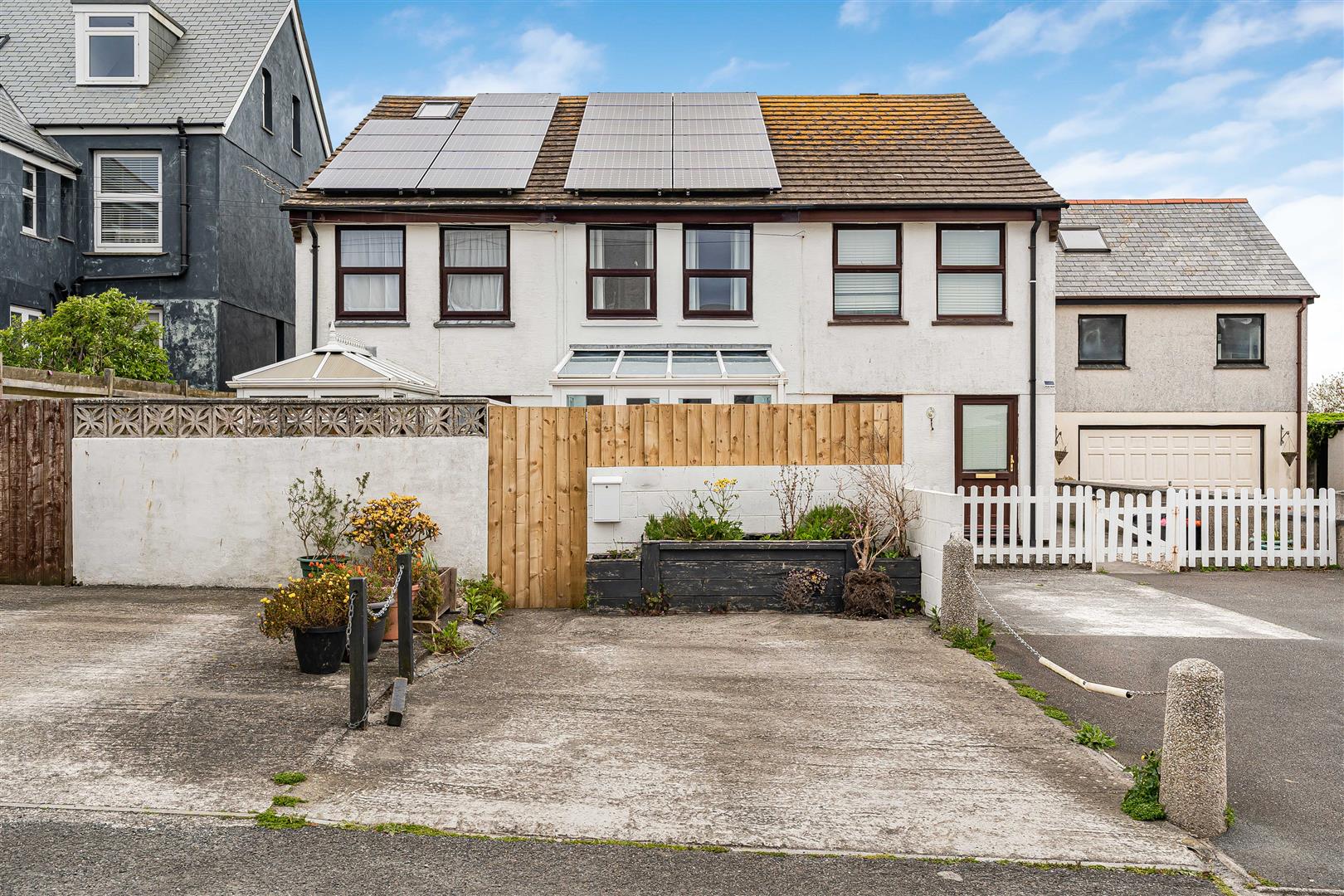 Lanhenvor Avenue, Newquay photo - 1